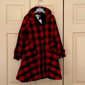 NWT Girls size 7 houndstooth coat.